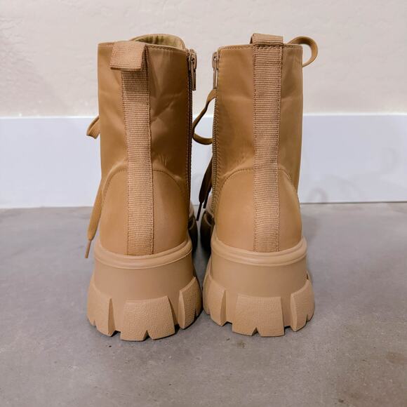 Steve Maden Thora Nylon Lace Up Chunky Combat Lug Boots Gorpcore Tan Size 9 NWT - Picture 8 of 12